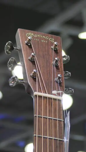 Martin Guitars - 000-15M 2